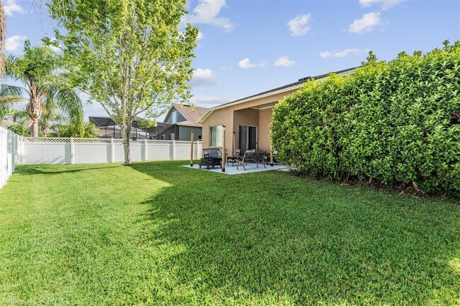 Building Photo - 4 br, 3 bath House - 6716 Bluff Meadow Court