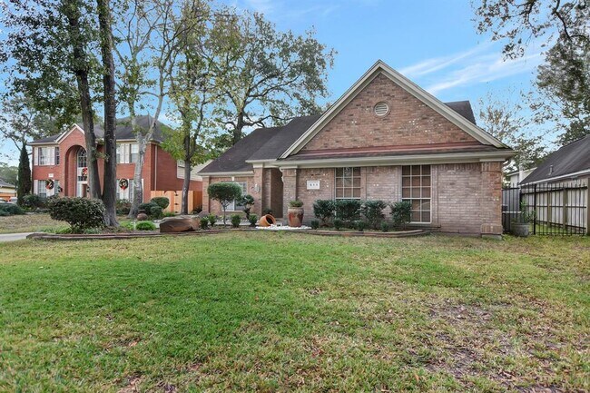 Building Photo - 511 Masson Ct