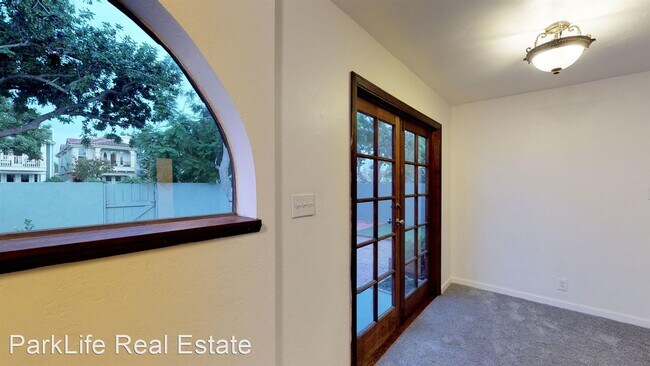 Building Photo - 3 br, 1 bath House - 526 7th St