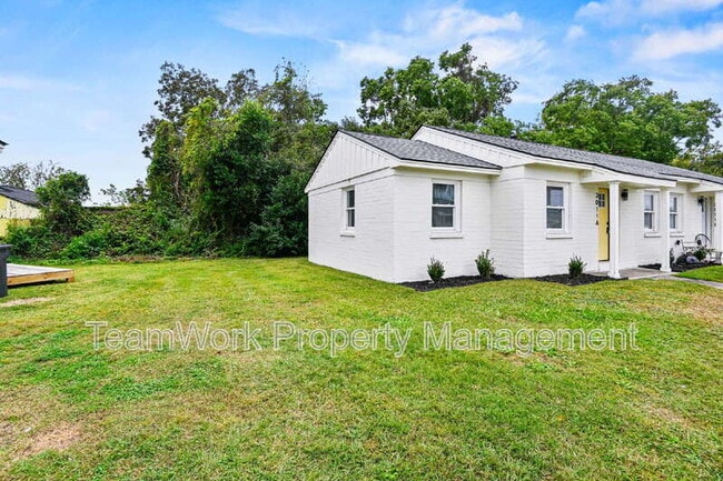 Photo - 3011 Terry Dr Apartment