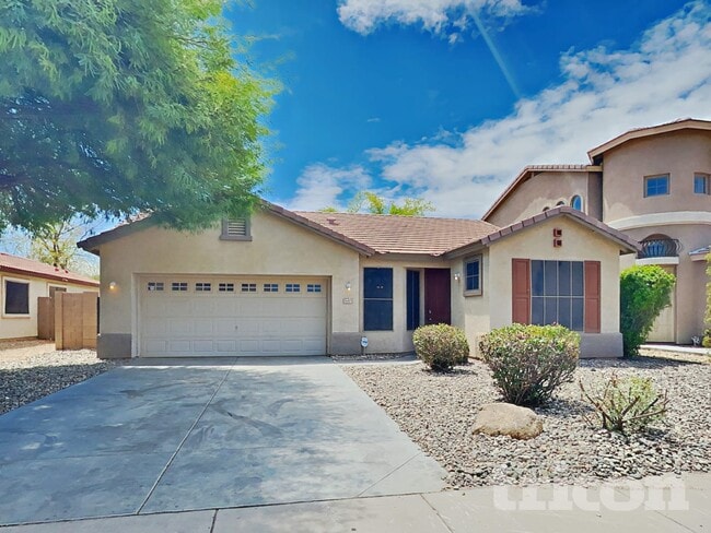 Building Photo - 1607 W Lydia Ln