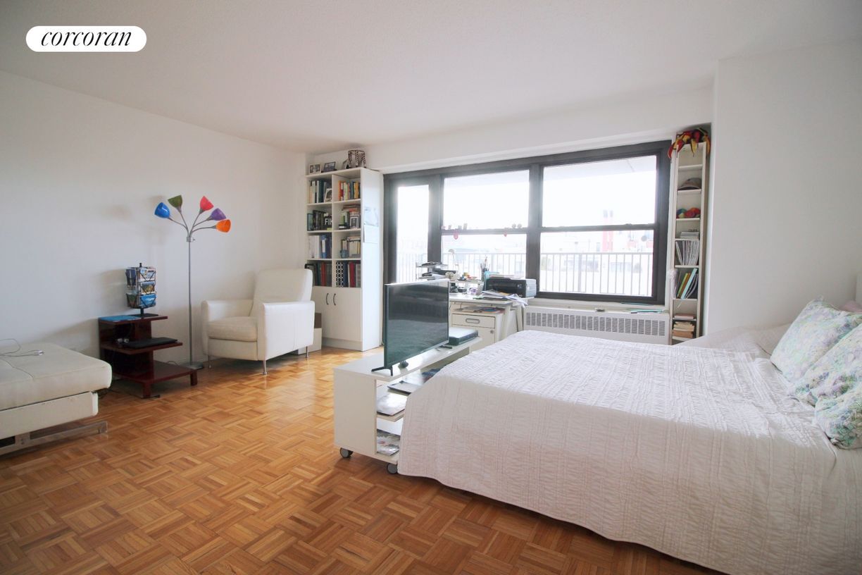 Foto principal - 175 W 90th St