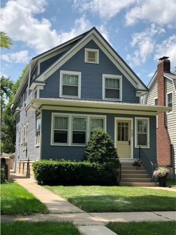 Primary Photo - 722 Monroe Ave