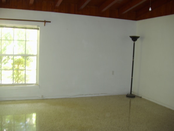 Dormitorio - 3761 Crawford Ave