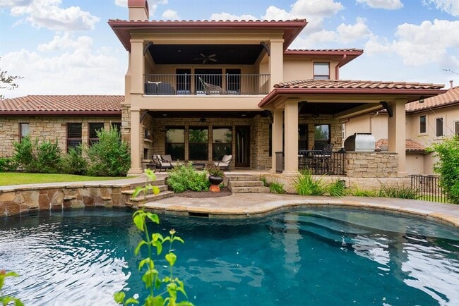 Building Photo - 308 Golden Bear Dr