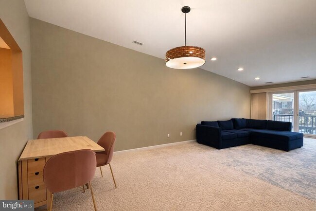 Foto del edificio - 20575 Snowshoe Square