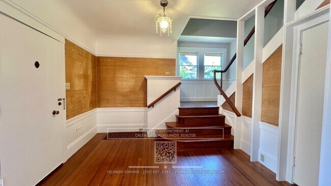 Foto del edificio - Charming and Spacious 4 bedroom Home in the Heart of Elmwood