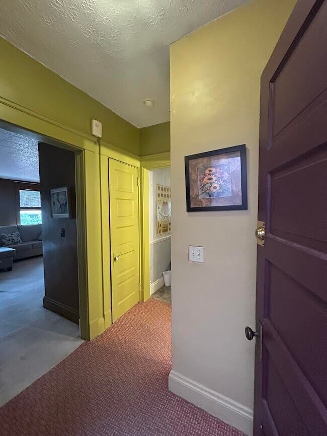 Foto del edificio - 2092 Murray Hill Rd