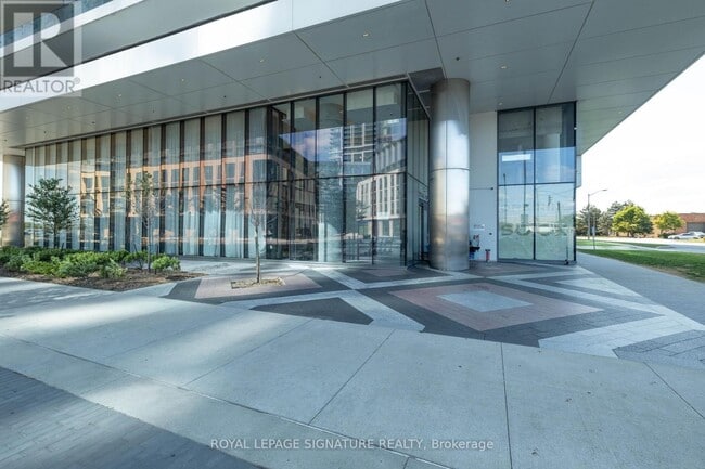 Building Photo - 950 Portage Pkwy
