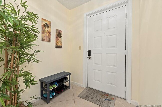 Foto del edificio - 3100 SE Pruitt Rd