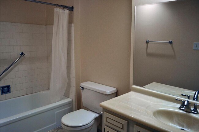 Foto del edificio - 3840 Laura Leigh Dr