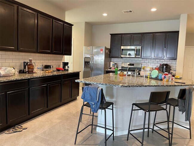 Foto del edificio - 29703 Breakwater Dr