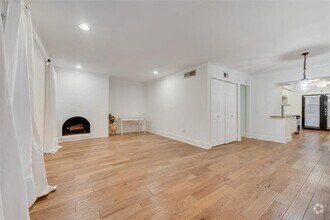 Building Photo - 7732 Meadow Rd