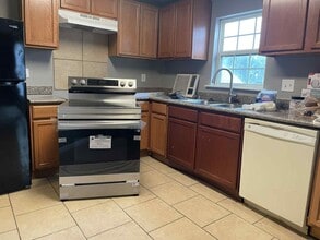 Building Photo - 3028 Avenue M