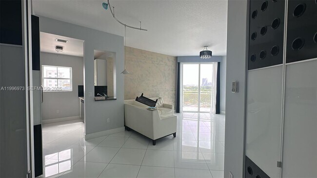 Foto del edificio - 2600 SW 27th Ave