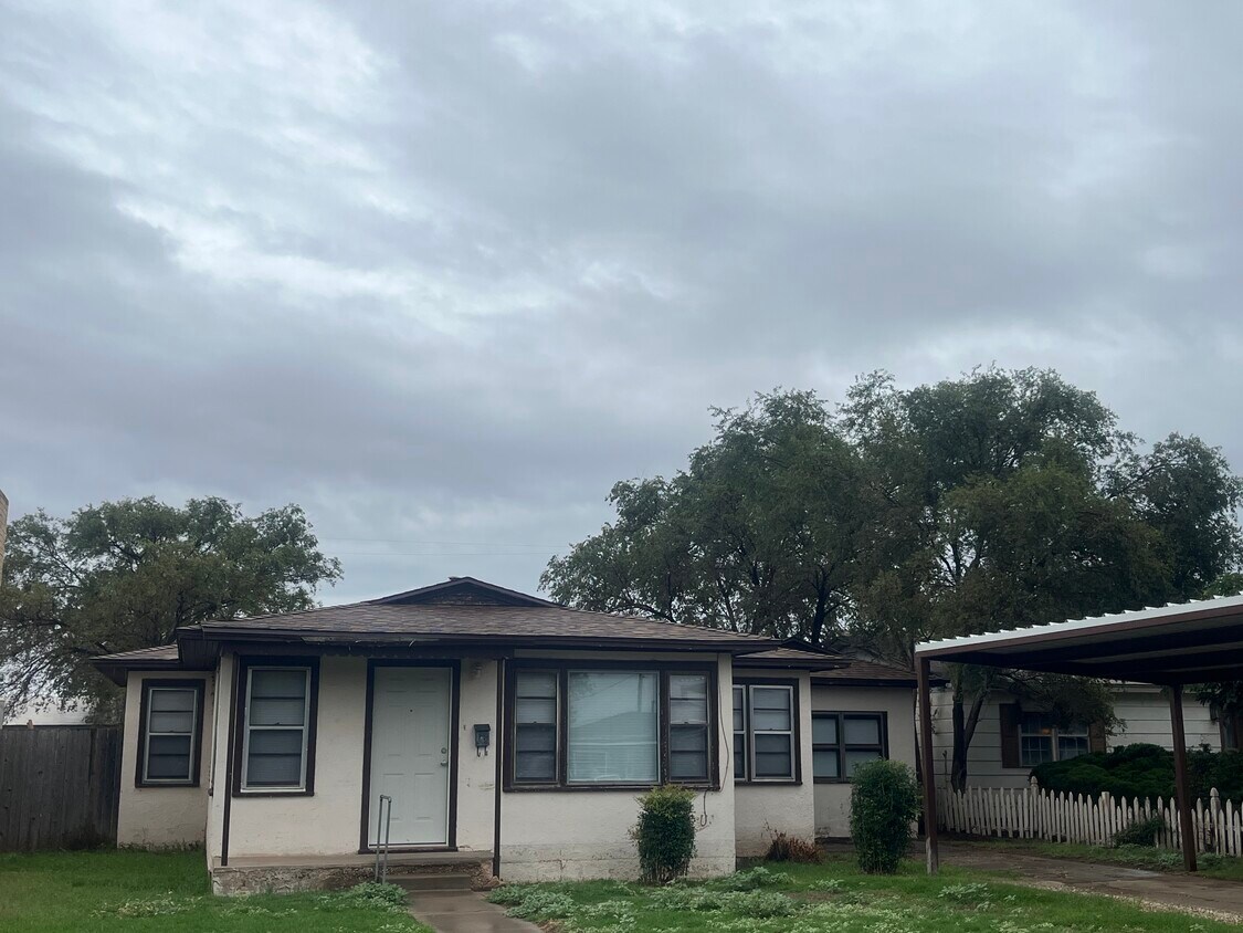 Foto principal - 410 11th St
