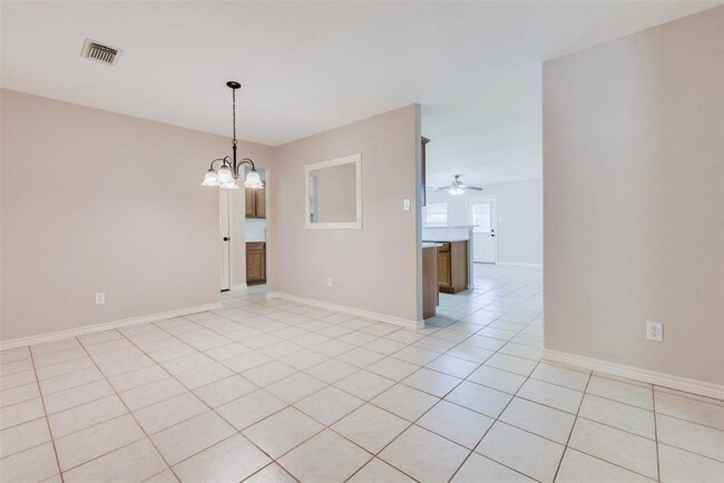 Building Photo - 12110 English Brook Cir