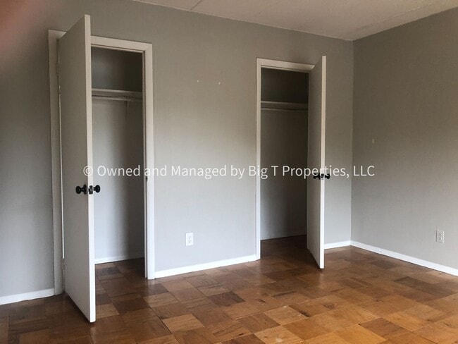 Building Photo - Large 1 Bedroom 1 Bath in Leesburg