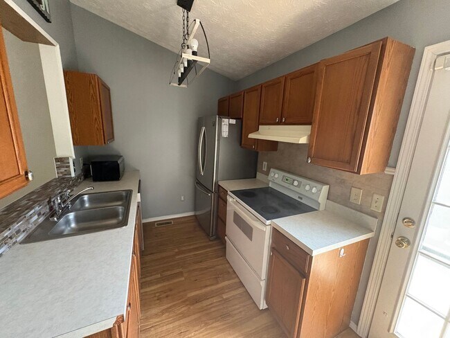 Foto del edificio - The Colonies 2BR+Office, 1Car Garage – West Knoxville