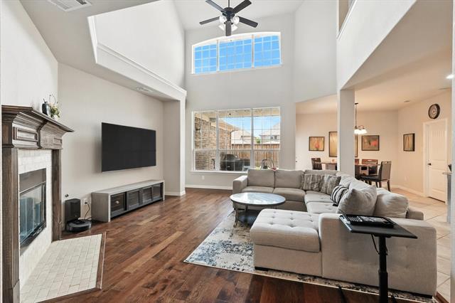 Foto del edificio - 13124 Deep River Dr