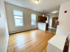 Building Photo - 52 Delle Ave