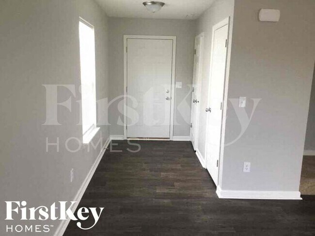 Building Photo - 8036 Fisher Bend Drive