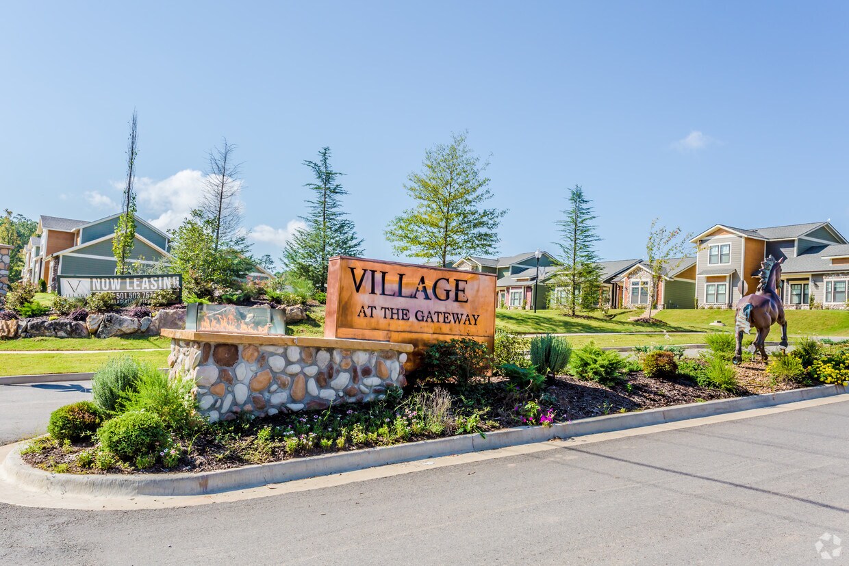 Village at the Gateway 12506 Vimy Ridge Rd Alexander, AR