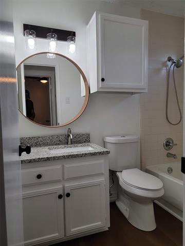 Foto del edificio - 1503 N Garrett Ave