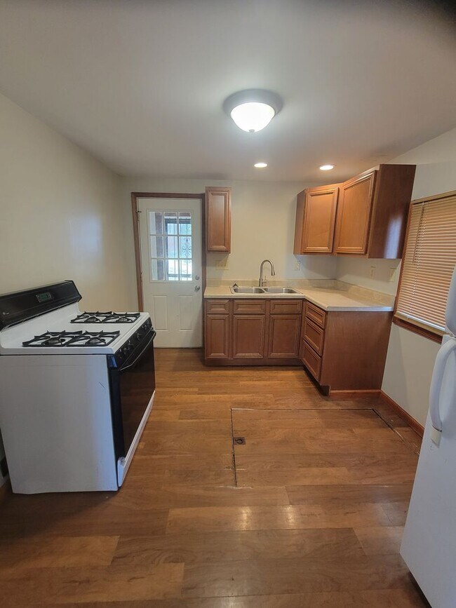 Foto del edificio - 224 Grandview Ave