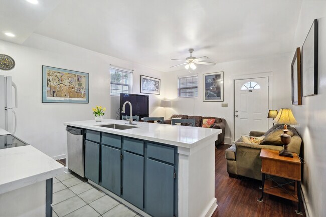 Foto del edificio - 2502 Laurel St
