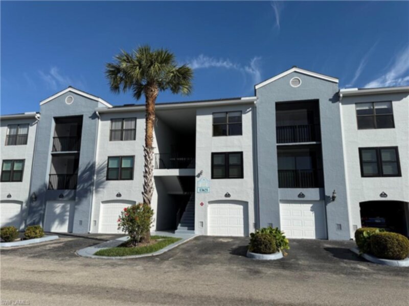 Primary Photo - 13621 Eagle Ridge Dr