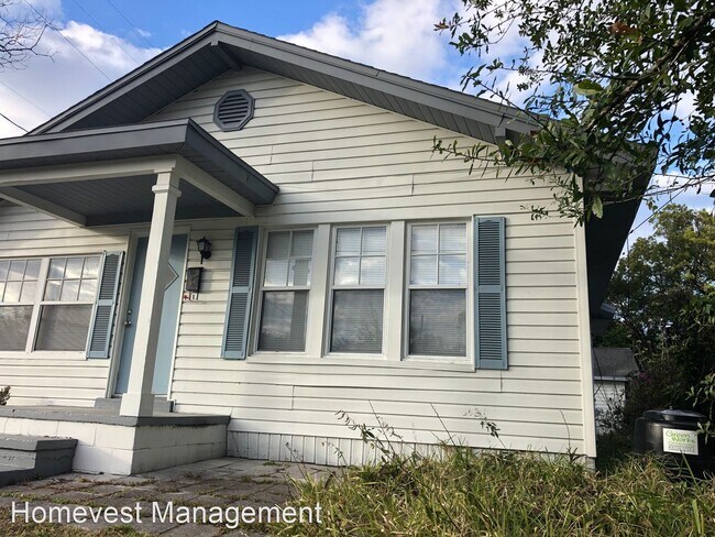 Building Photo - 2 br, 2 bath House - 23 W. King Street