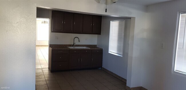 Foto del edificio - 2 br, 1 bath House - 8824 N 2nd St West