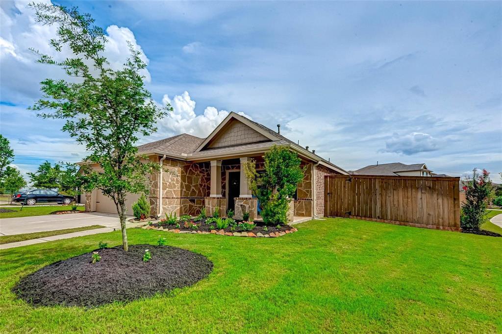 Primary Photo - 23019 Tindarey Falls Ln