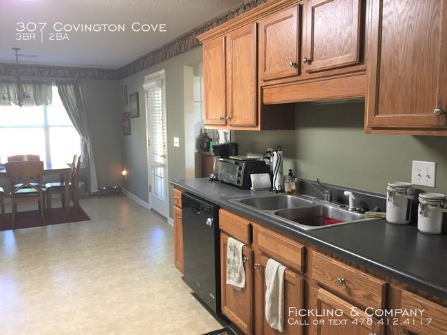 Building Photo - 307 Covington Cove
