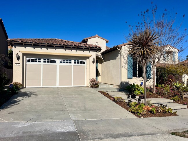 Foto del edificio - Gorgeous La Costa Oaks Single Story Home