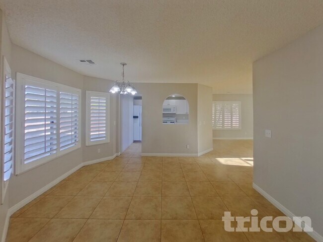 Foto del edificio - 1446 Lodgepole Dr