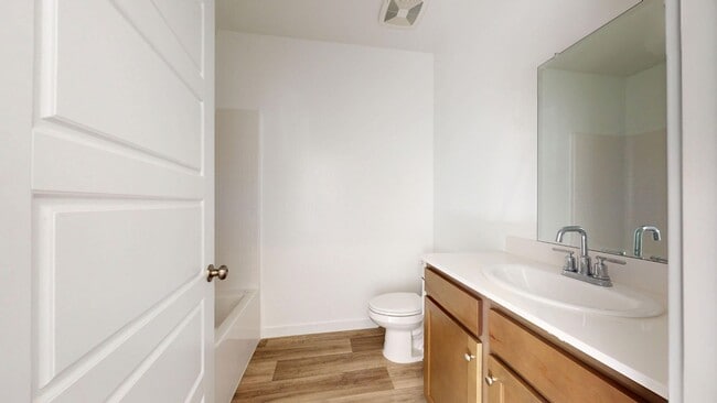 Building Photo - 802 Atlantica Dr