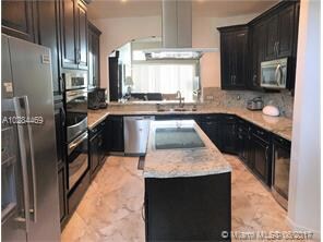 Building Photo - 5086 Madison Lakes Cir W
