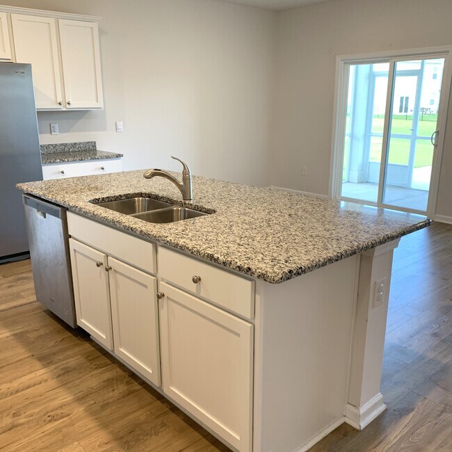 Foto del edificio - 246 Marauder Dr