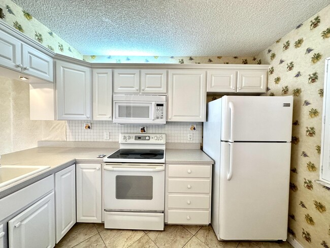 Building Photo - 1501 Marina Isle Way