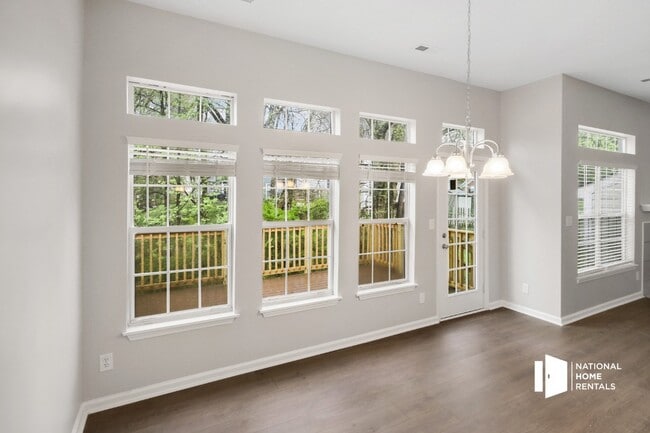 Building Photo - 11834 Mourning Dove Ln