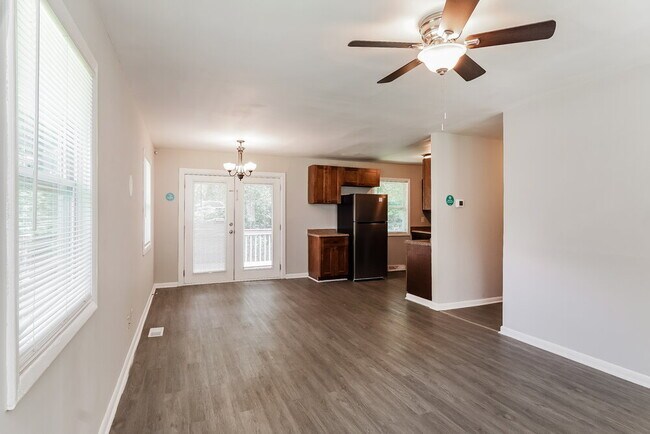 Foto del edificio - 748 Barclay Ln
