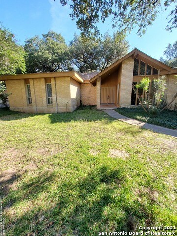 Primary Photo - 11110 Whisper Hollow
