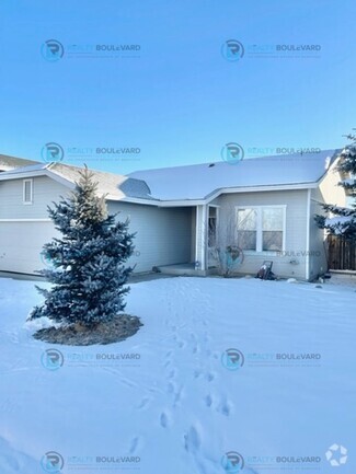 Building Photo - 9970 Rock River Dr