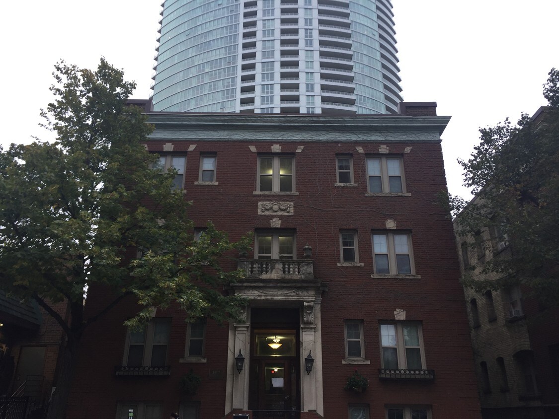 Foto principal - 117 W Grant St