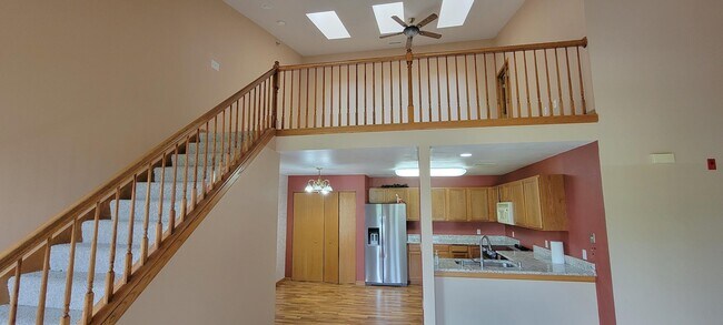 Foto del edificio - 4786 S Forest Point Blvd