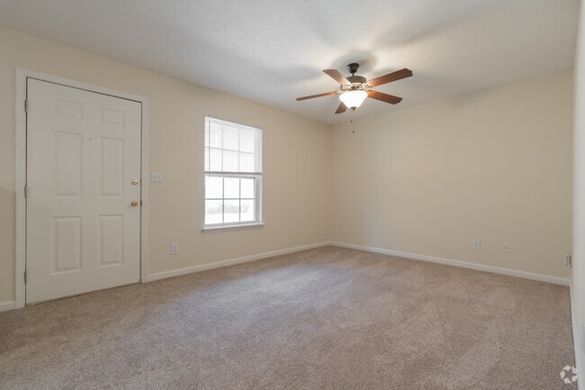 Gentry - Living Room - Lyndon Crossings Apartments