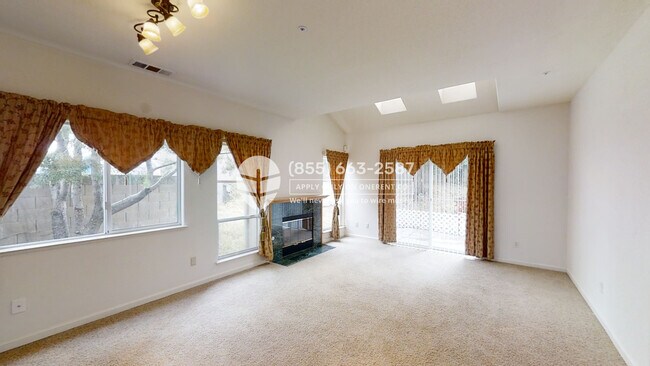 Building Photo - 106 Williamson Ct