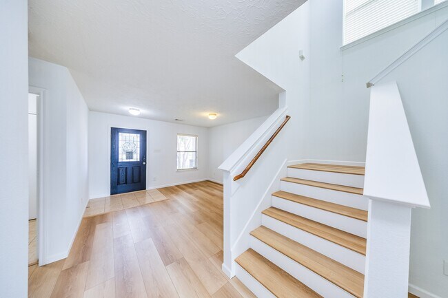 Building Photo - 21415 Sagrantino Ct